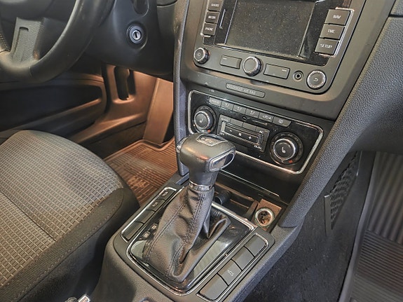 Skoda Superb 11 of 17