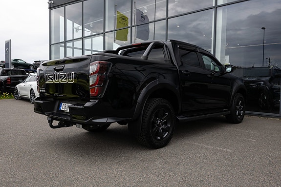 Isuzu D-max 4 of 5