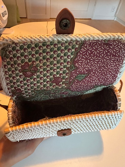 Product image 11 of 16
