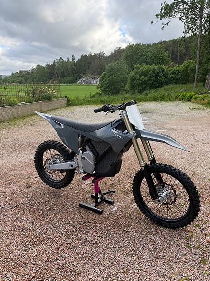 Stark Varg MX 1.0 80HK Endast 4H - Ny 2 of 5
