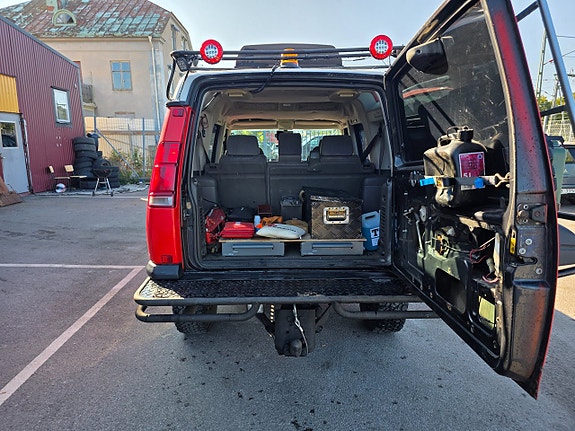 Land Rover Discovery 26 of 30
