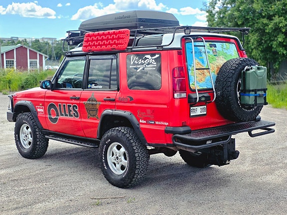 Land Rover Discovery 13 of 30