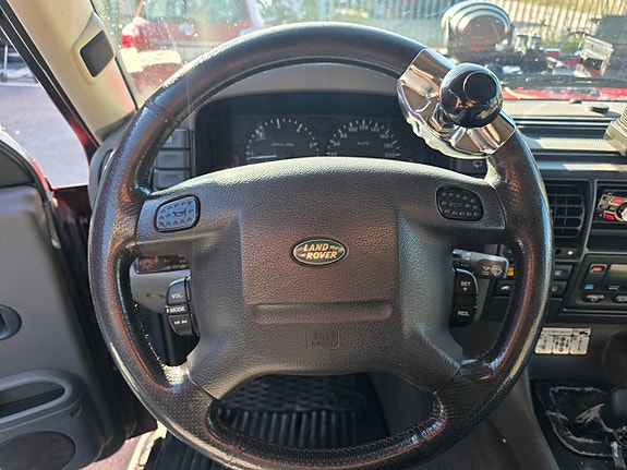 Land Rover Discovery 20 of 30