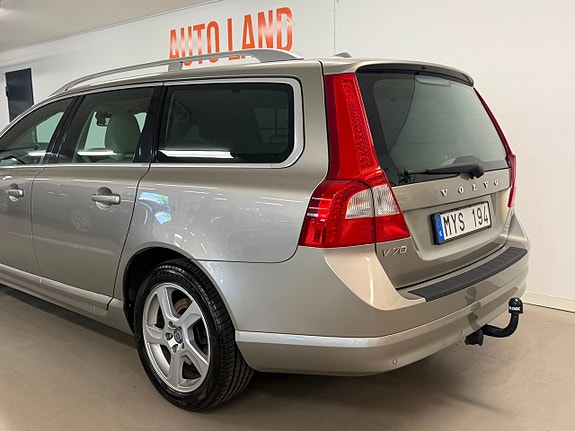 Volvo V70 6 of 27