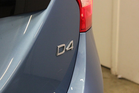 Volvo V60 9 of 22