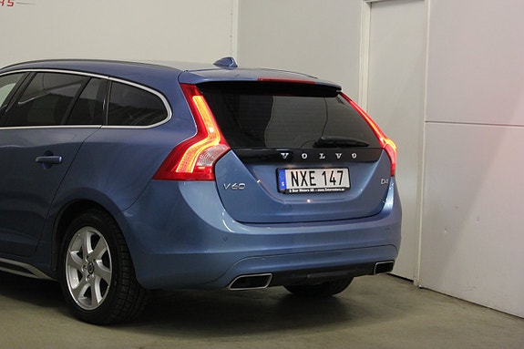 Volvo V60 8 of 22