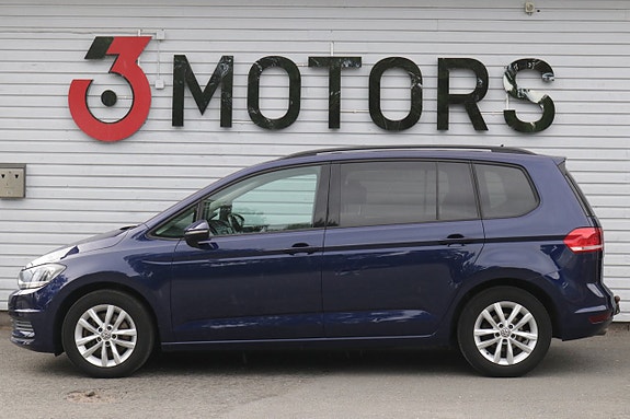 Volkswagen Touran 5 of 5