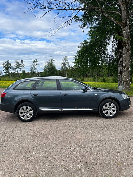 Audi A6 allroad 6 of 12