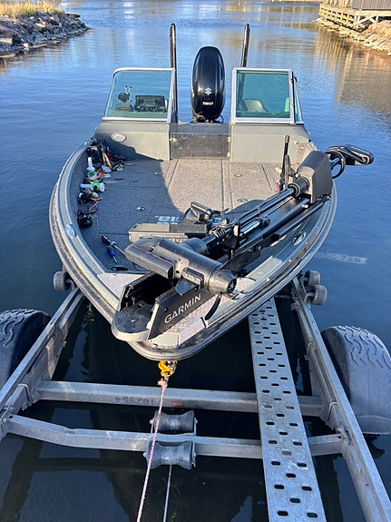 Finval 555 Sportangler 2 of 5