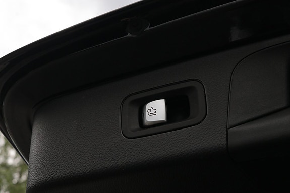 Mercedes-Benz GLC220 d 16 of 22