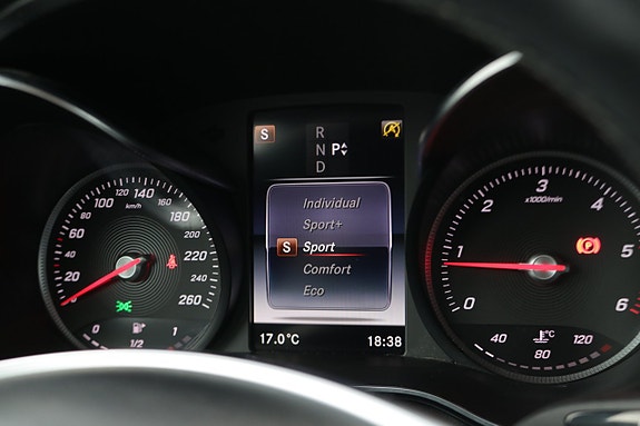 Mercedes-Benz GLC220 d 14 of 22