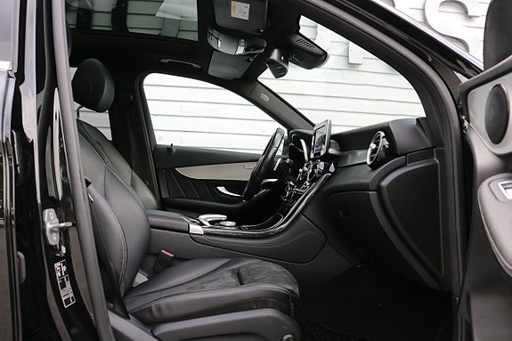 Mercedes-Benz GLC220 d 7 of 22