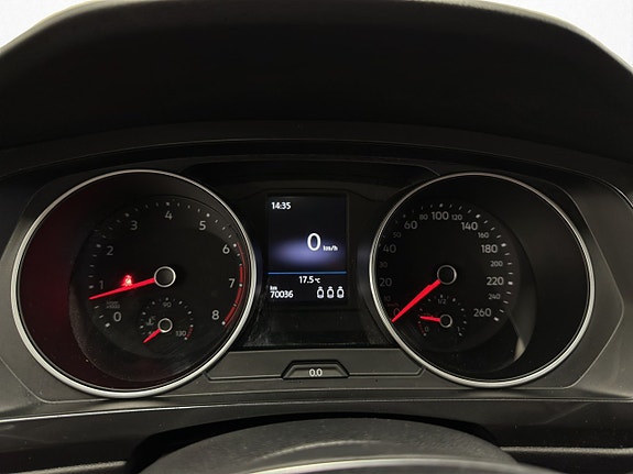 Volkswagen Tiguan 13 of 30