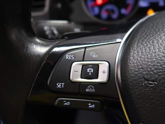 Volkswagen Golf I 27 of 29