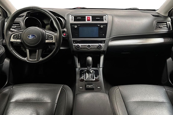 Subaru Outback 12 of 30