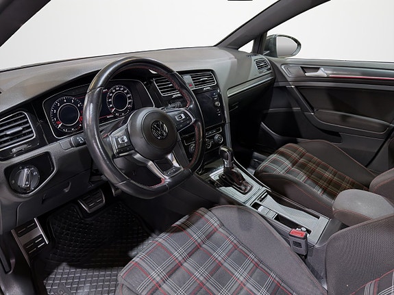 Volkswagen Golf I 11 of 27