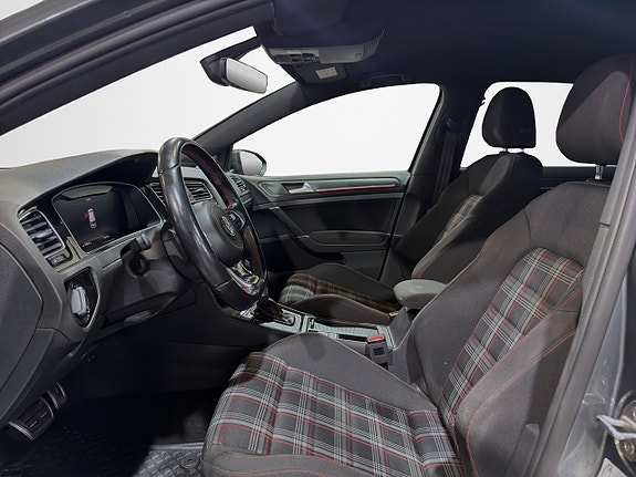 Volkswagen Golf I 12 of 27