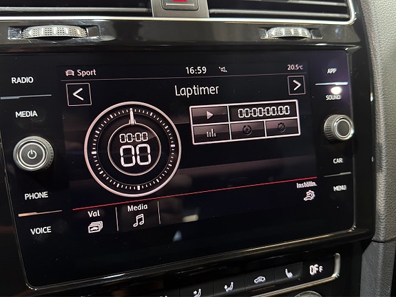 Volkswagen Golf I 21 of 27