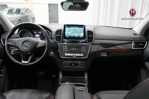 Mercedes-Benz GLE350 d 13 of 23