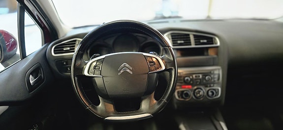 Citroen C4 7 of 12
