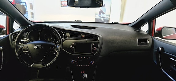 Kia Ceed 7 of 14