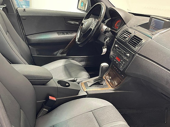 BMW X3 2 of 5