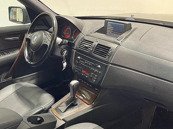 BMW X3 12 of 16