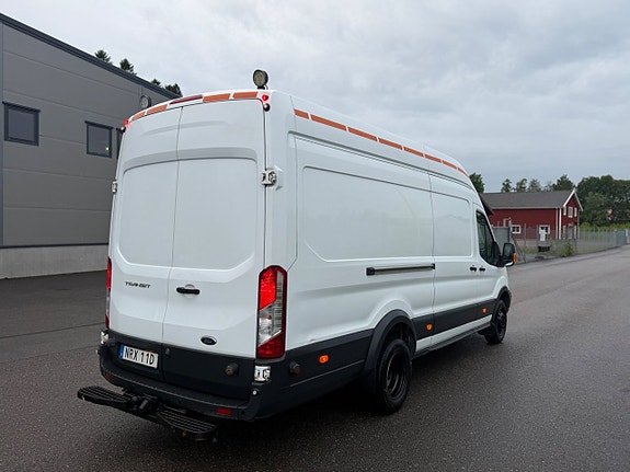 Ford Transit 5 of 5