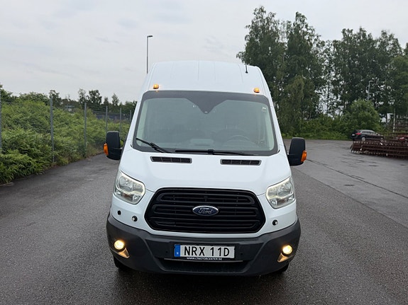 Ford Transit 2 of 5