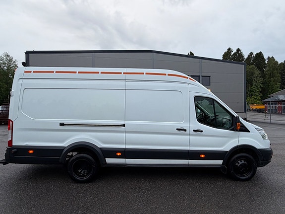 Ford Transit 4 of 5