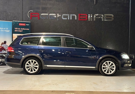 Volkswagen Passat Alltrack 4 of 5