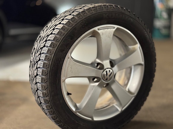 Volkswagen Passat Alltrack 15 of 19