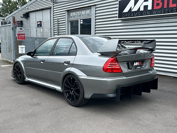Mitsubishi Lancer 3 of 17