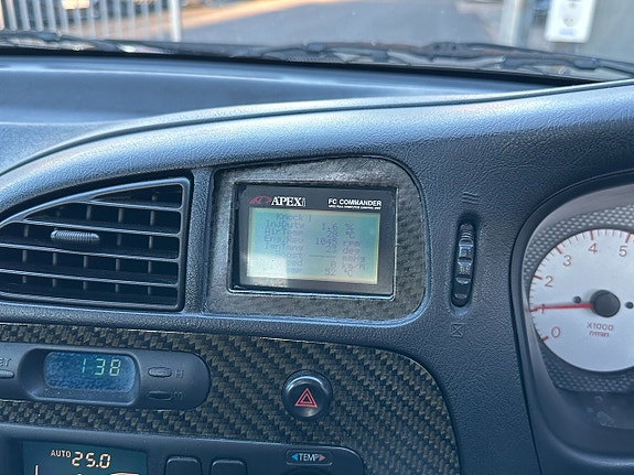 Mitsubishi Lancer 14 of 17