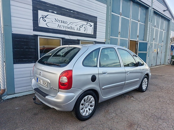 Citroen Xsara Picasso 3 of 5