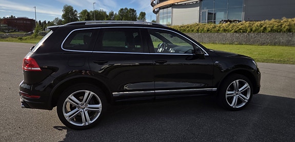 Volkswagen Touareg 5 of 5