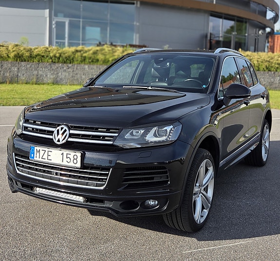 Volkswagen Touareg 4 of 5