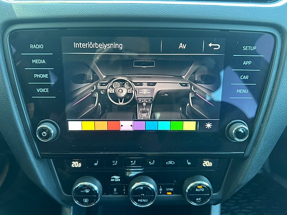 Skoda Octavia 13 of 16