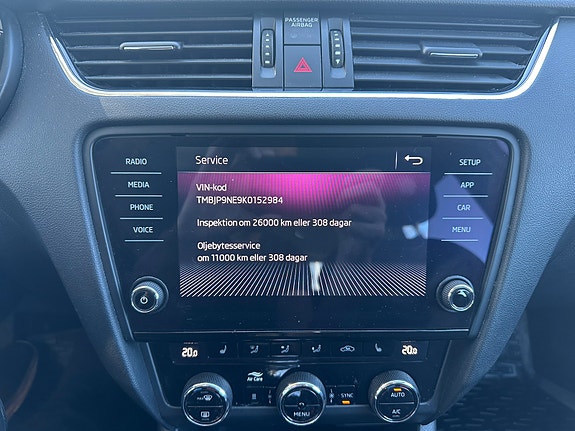 Skoda Octavia 12 of 16