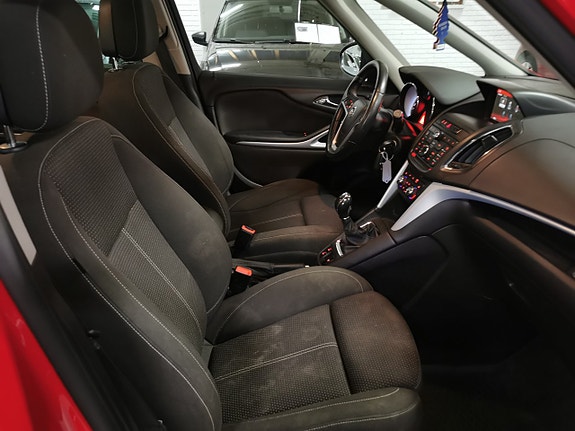 Opel Zafira Tourer 11 of 19