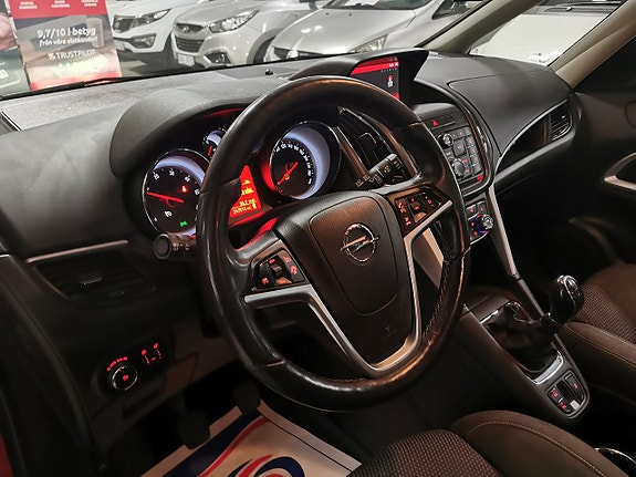 Opel Zafira Tourer 8 of 19