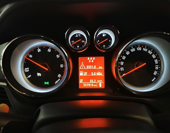 Opel Zafira Tourer 14 of 19