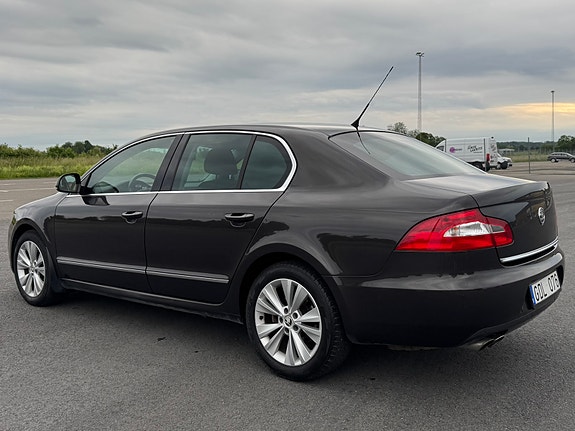 Skoda Superb 5 of 5
