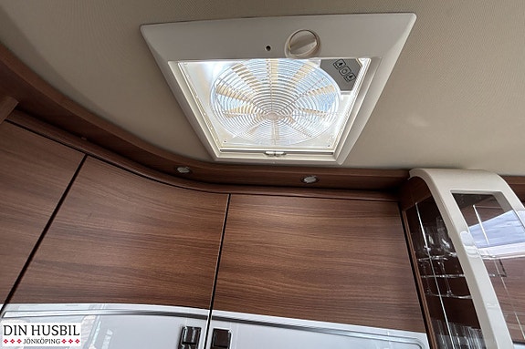 Carthago CHIC E-LINE I 50 LE 13 of 21