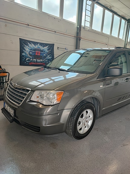 Chrysler Grand Voyager 5 of 5
