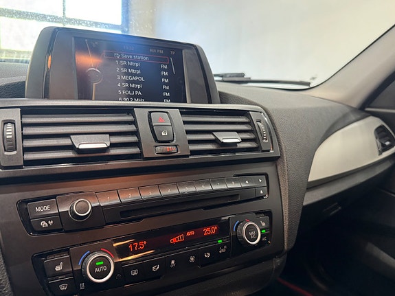 BMW 116i 5 of 5