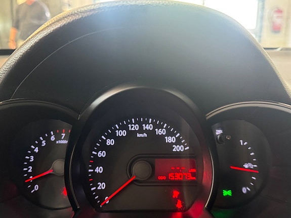 Kia Picanto 9 of 10