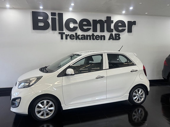 Kia Picanto 3 of 10