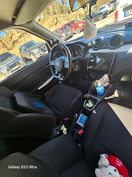 Suzuki Swift 9 of 10