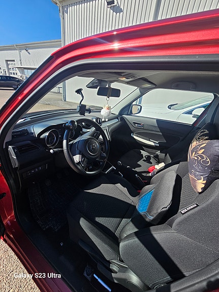 Suzuki Swift 4 of 10